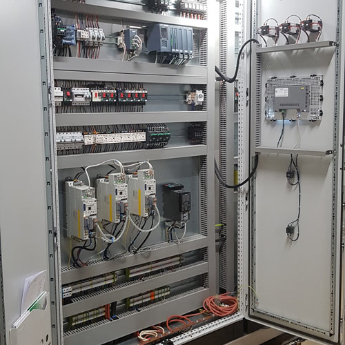 Industrie-armoire-interieur