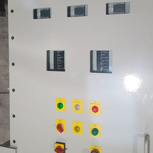 Tableau-electrique-industrie
